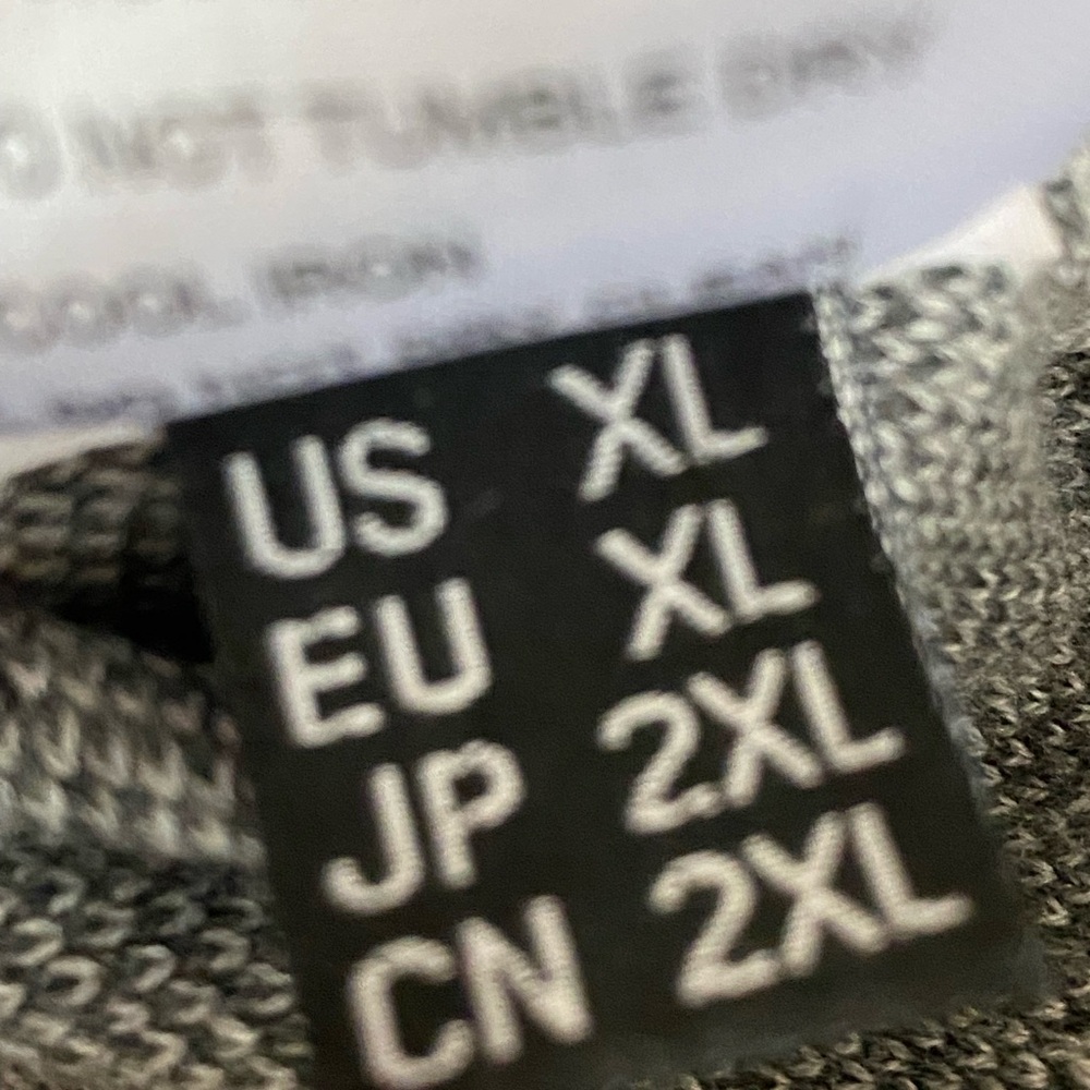 Gray Checkered Sweater - Picture 4 of 4
